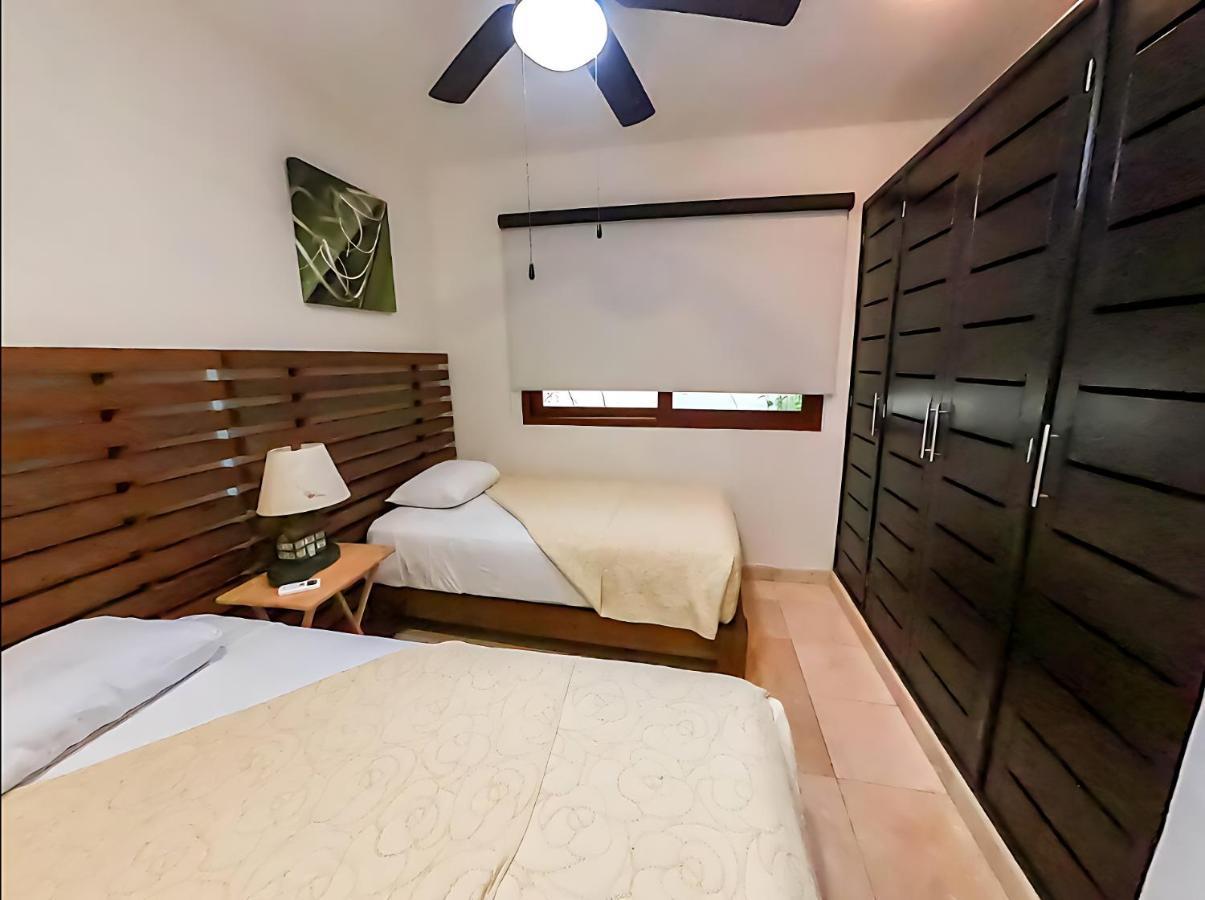 פלאייה דל כרמן Faro 201 Beachfront Apartment With Ocean View, Close To 5Th Av מראה חיצוני תמונה