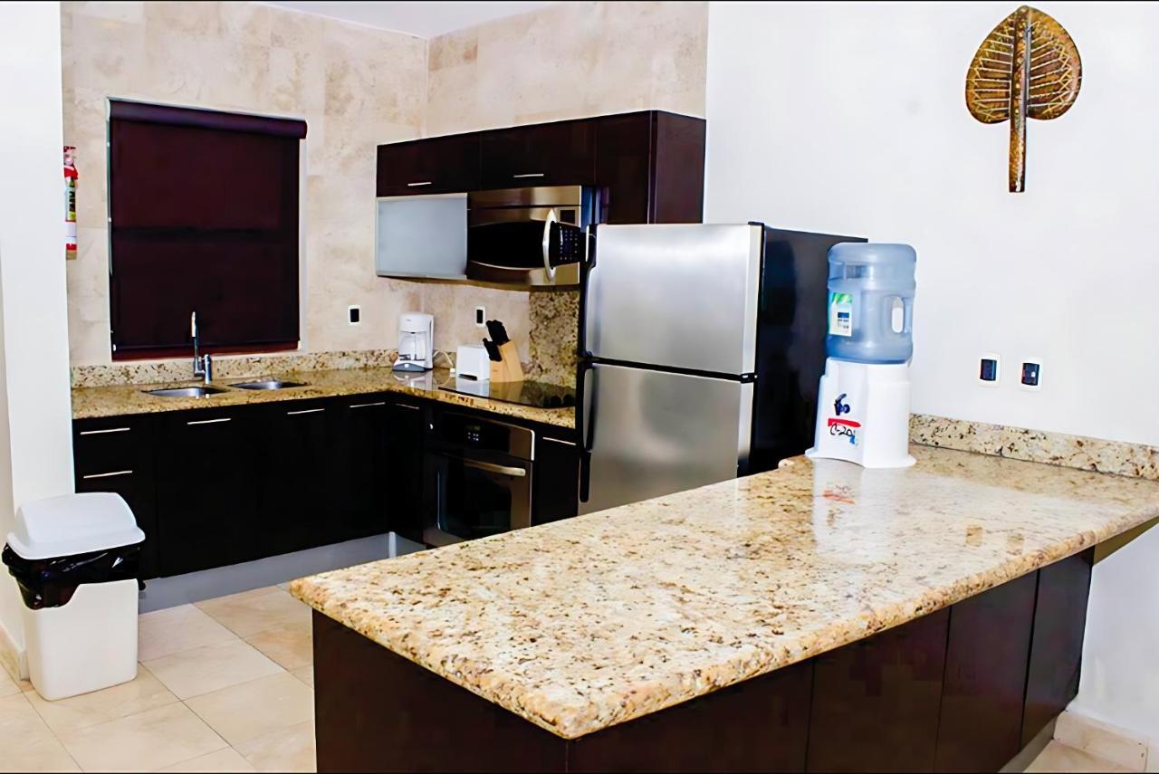 פלאייה דל כרמן Faro 201 Beachfront Apartment With Ocean View, Close To 5Th Av מראה חיצוני תמונה