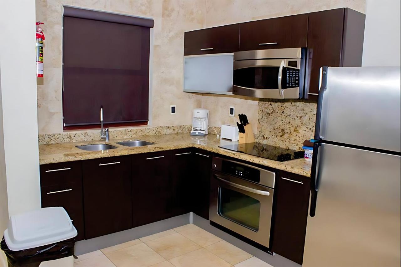 פלאייה דל כרמן Faro 201 Beachfront Apartment With Ocean View, Close To 5Th Av מראה חיצוני תמונה
